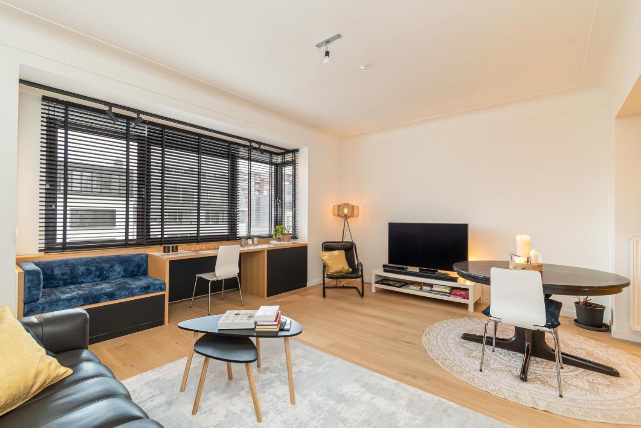 Between The Theaters Of Antwerp Apartment Ngoại thất bức ảnh